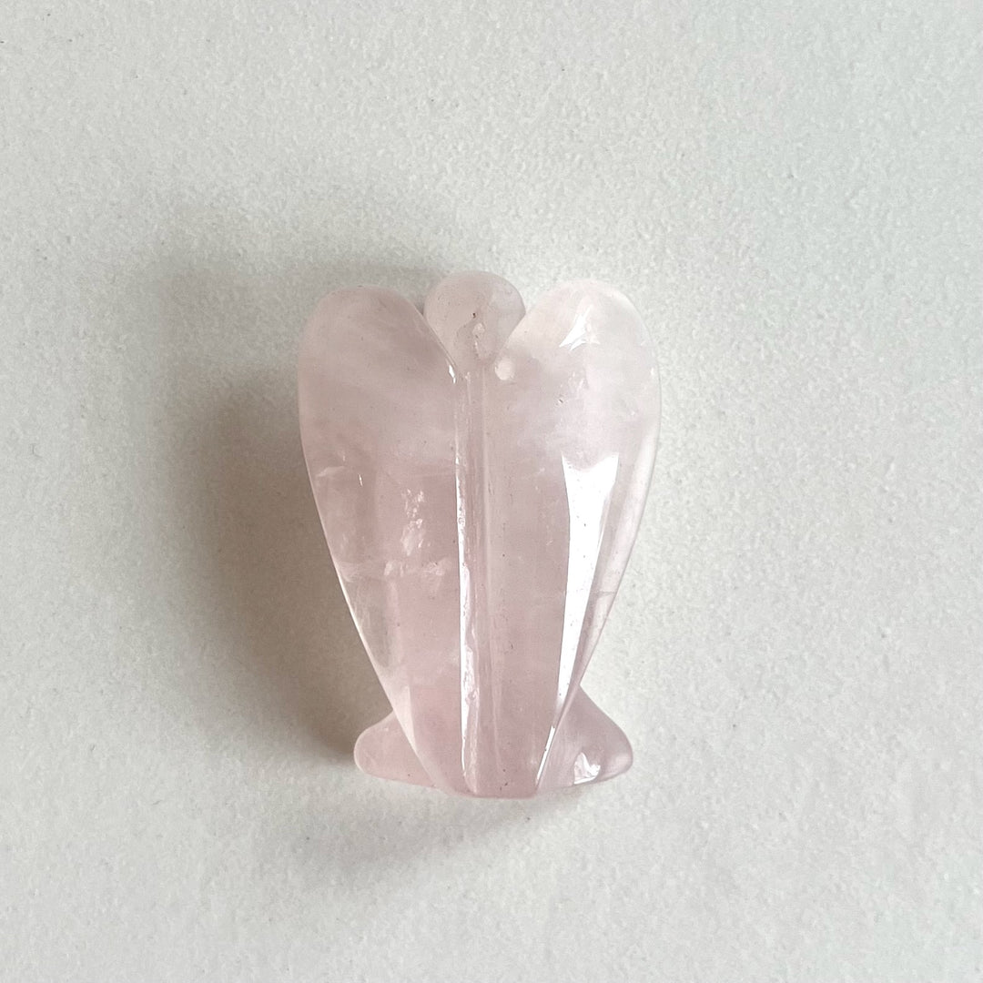 Stone angel - rose quartz