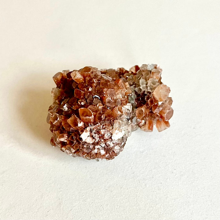 Aragoniittiklusteri - Sputnik-muoto