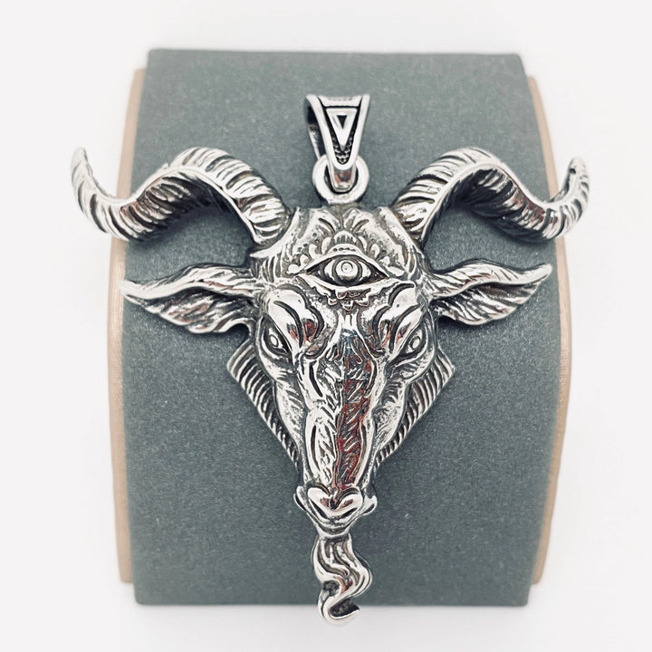 Baphomet - riipus / amuletti