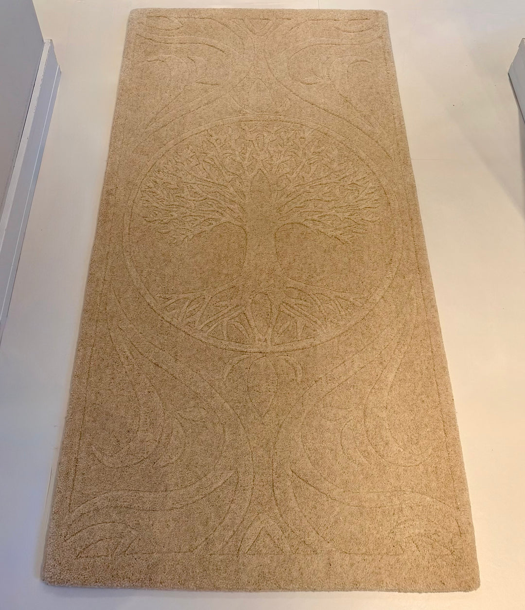 Lumoava Elämänpuu villamatto