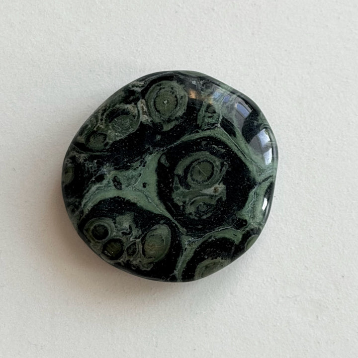 Kambaba jaspis - kämmenkivi