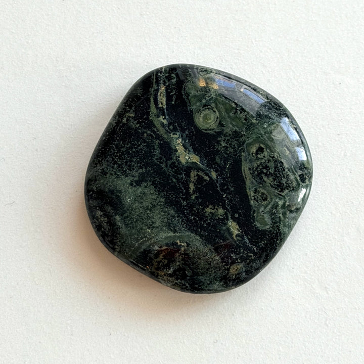 Kambaba jaspis - kämmenkivi
