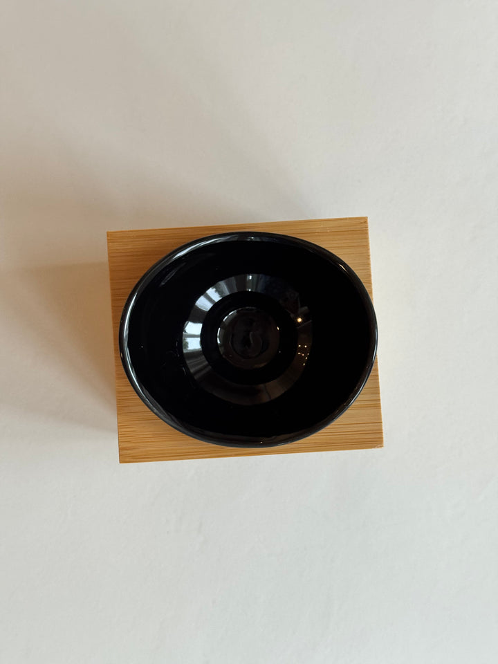 Kalos-tuoksulyhty kuvattuna ylhäältä. - Kalos aroma lamp photographed from above.