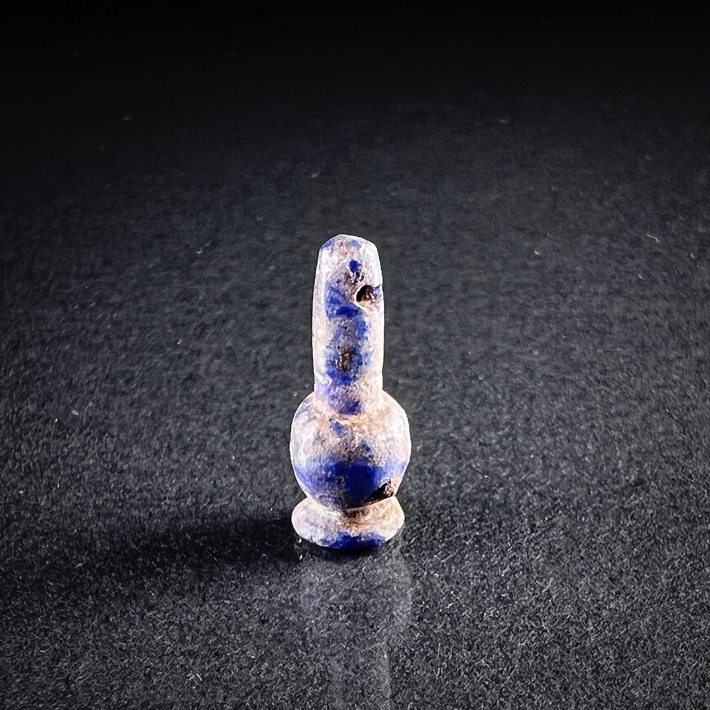 Ancient Egyptian poppy amulet, lapis lazuli - single piece 