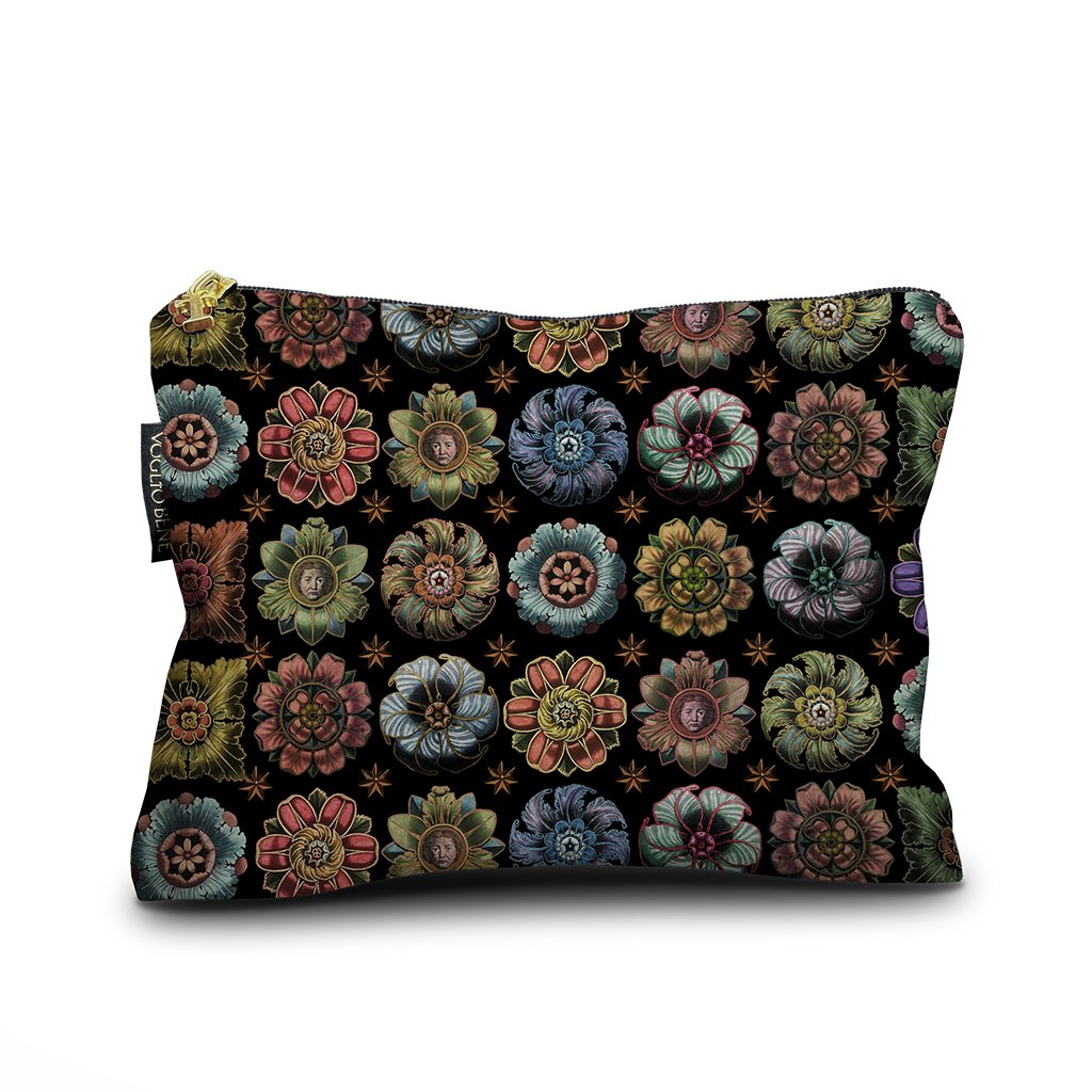 Rosettes velvet pouch