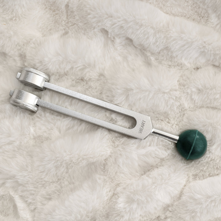 Virityshaarukka - sydänchakra