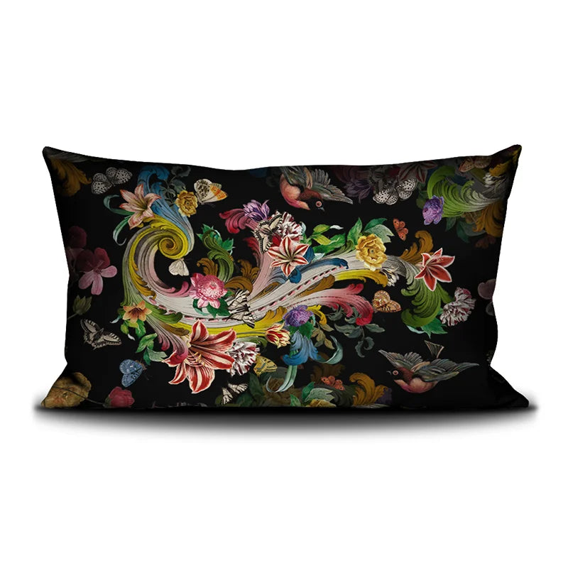 Voglio Bene Rock Flowers -tote bag takanäkymä, jossa sama kuvio jatkuu suurempana lintujen kanssa.
Back view of a Voglio Bene Rock Flowers tote bag, showing a bigger continuation of the pattern with birds.