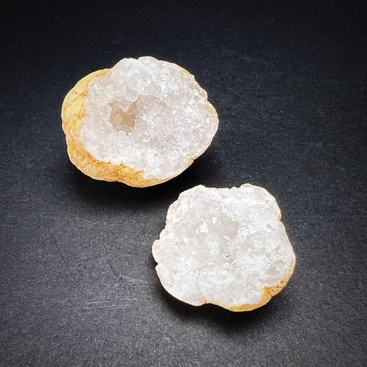 Quartz geode (whole), bathed in the full moon light